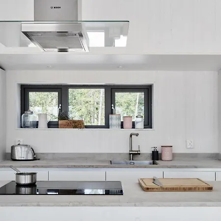 Feriehus Appealing Holiday In With Jacuzzi, Sauna Aywaille