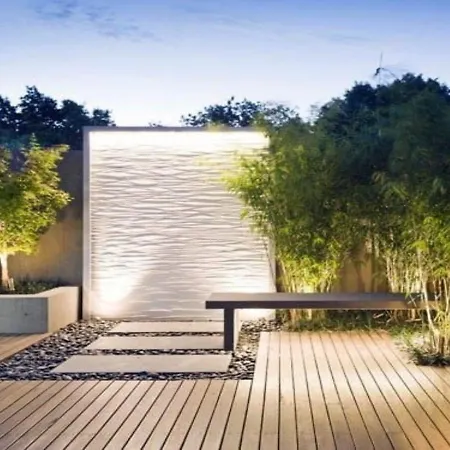 Appealing Holiday In With Jacuzzi, Sauna